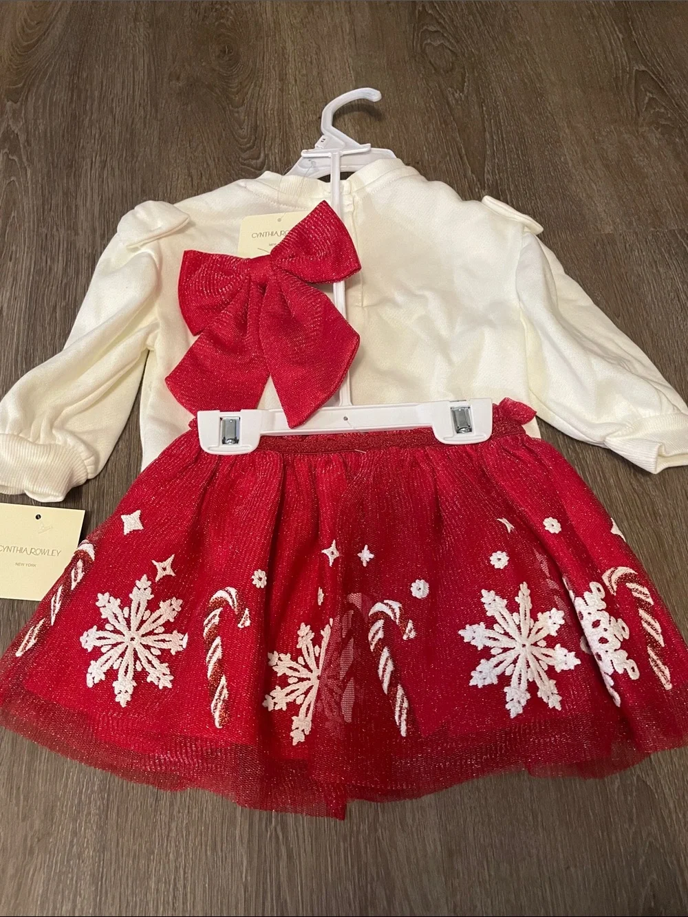 Cynthia Rowley Holiday Christmas Sweater & Red Snowflake Tulle Skirt w/ bow set